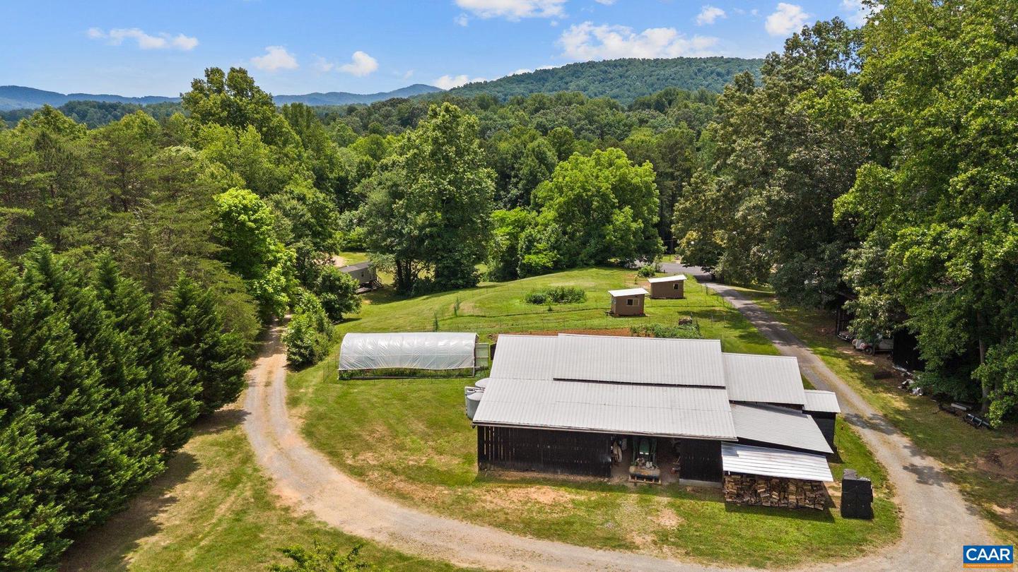 6788 ROCKFISH GAP TPKE, CROZET, Virginia 22932, 4 Bedrooms Bedrooms, ,2 BathroomsBathrooms,Residential,For sale,6788 ROCKFISH GAP TPKE,654406 MLS # 654406