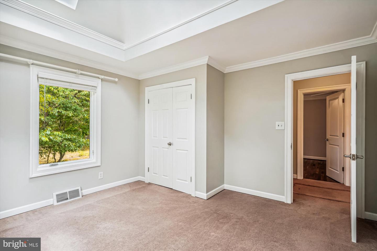 6169 HOWELLS RD, ALEXANDRIA, Virginia 22310, 2 Bedrooms Bedrooms, ,1 BathroomBathrooms,Residential,For sale,6169 HOWELLS RD,VAFX2187322 MLS # VAFX2187322