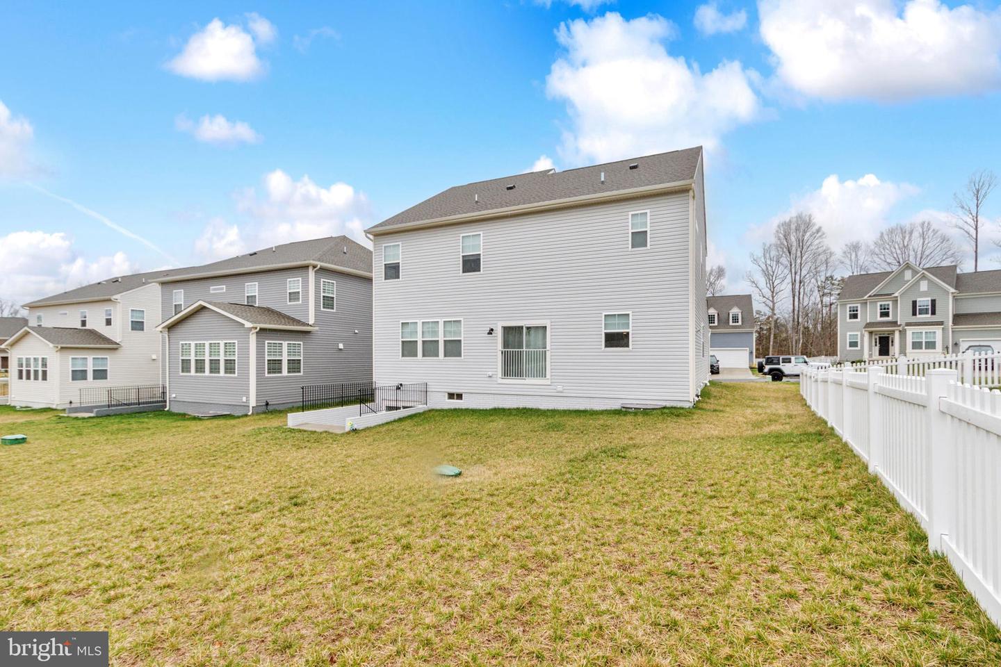 2085 WHITHORN HILL, JEFFERSONTON, Virginia 22724, 5 Bedrooms Bedrooms, ,4 BathroomsBathrooms,Residential,For sale,2085 WHITHORN HILL,VACU2008282 MLS # VACU2008282