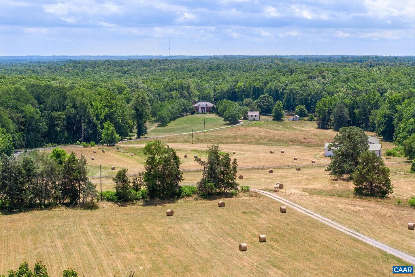 14186 DEVILS THREE JUMP RD, MILFORD, Virginia 22514, 8 Bedrooms Bedrooms, ,8 BathroomsBathrooms,Residential,For sale,14186 DEVILS THREE JUMP RD,654578 MLS # 654578