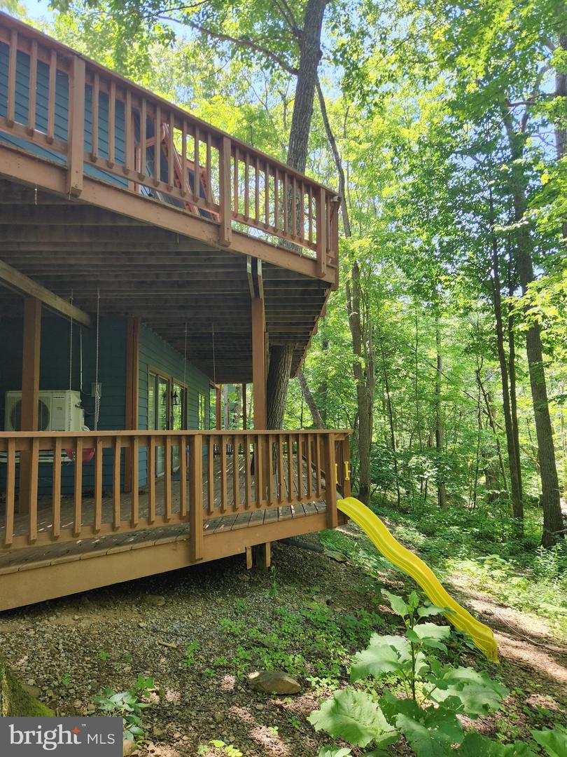 21 SPLIT ROCK TRL, ROSELAND, Virginia 22967, 5 Bedrooms Bedrooms, 13 Rooms Rooms,4 BathroomsBathrooms,Residential,For sale,21 SPLIT ROCK TRL,VANL2000368 MLS # VANL2000368