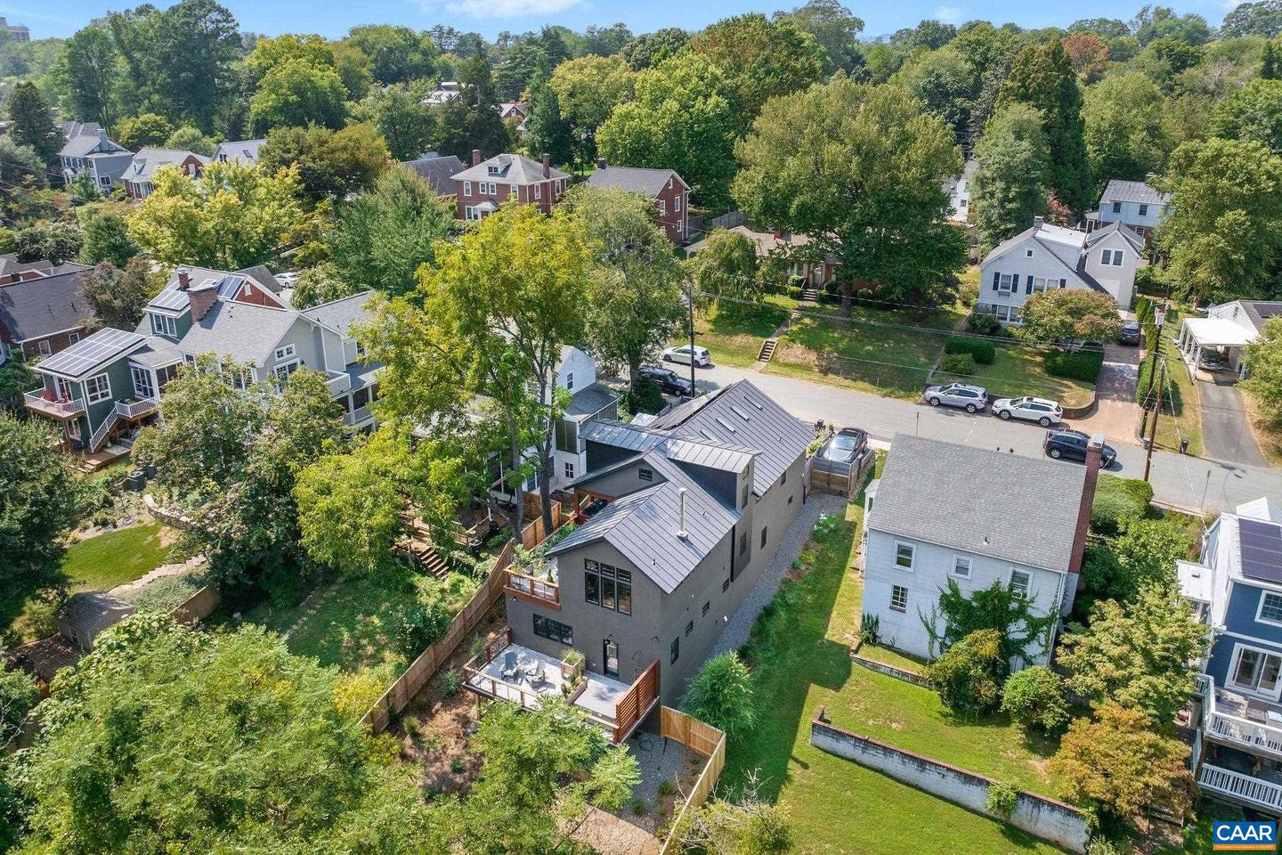 748 LEXINGTON AVE, CHARLOTTESVILLE, Virginia 22902, 4 Bedrooms Bedrooms, ,3 BathroomsBathrooms,Residential,For sale,748 LEXINGTON AVE,654685 MLS # 654685