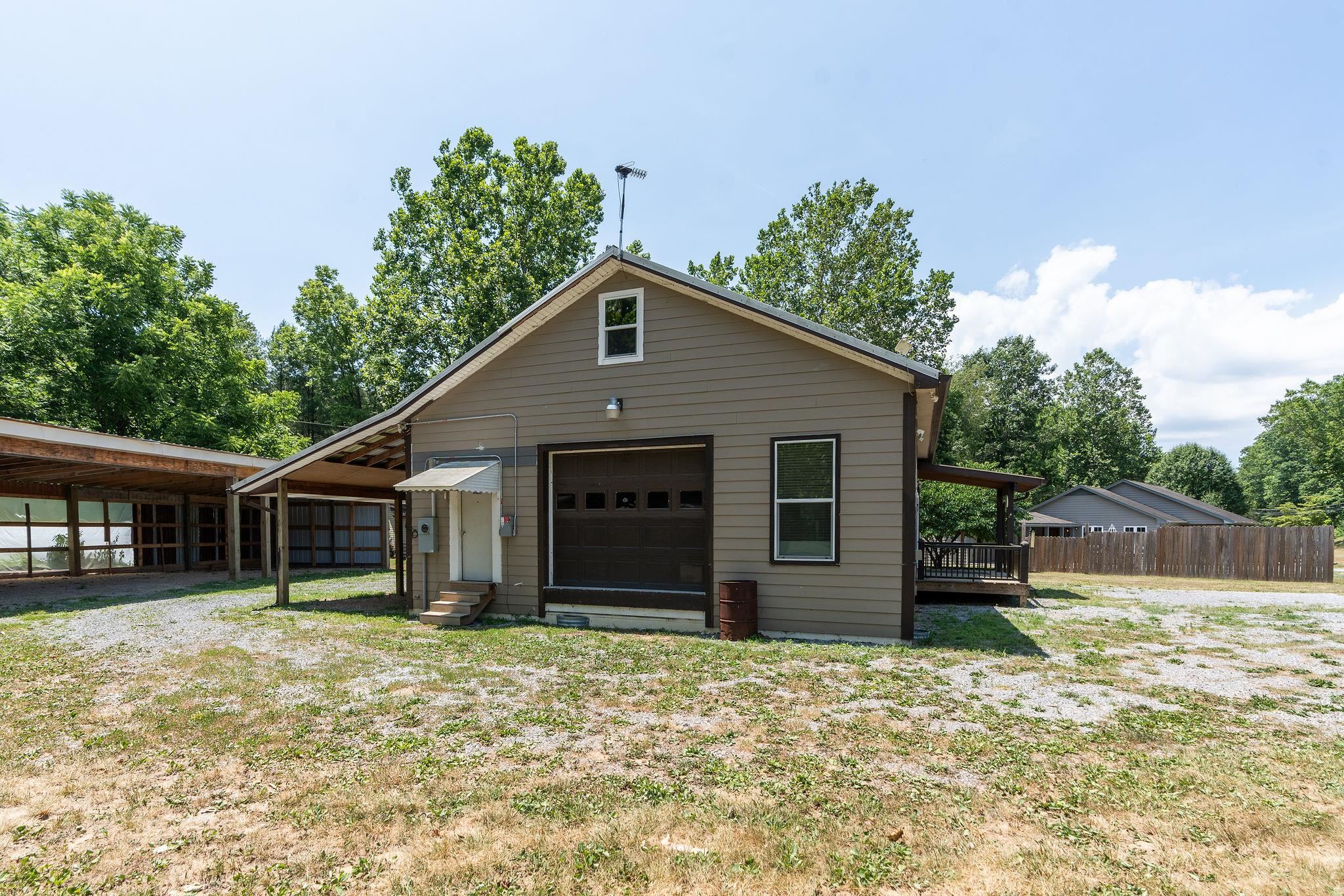 237 CALF MOUNTAIN RD, WAYNESBORO, Virginia 22980, 3 Bedrooms Bedrooms, ,2 BathroomsBathrooms,Residential,237 CALF MOUNTAIN RD,654857 MLS # 654857