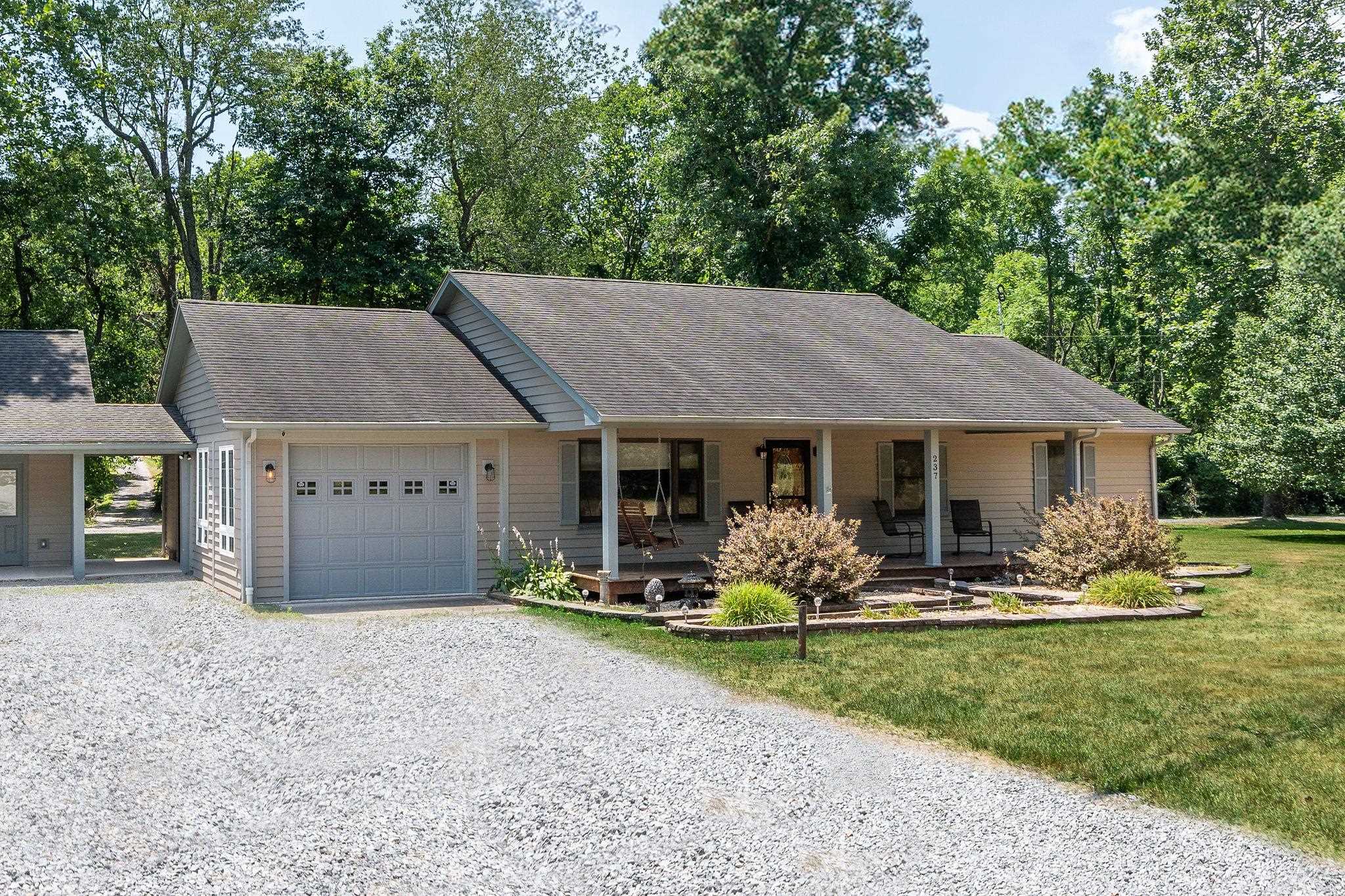 237 CALF MOUNTAIN RD, WAYNESBORO, Virginia 22980, 3 Bedrooms Bedrooms, ,2 BathroomsBathrooms,Residential,237 CALF MOUNTAIN RD,654857 MLS # 654857