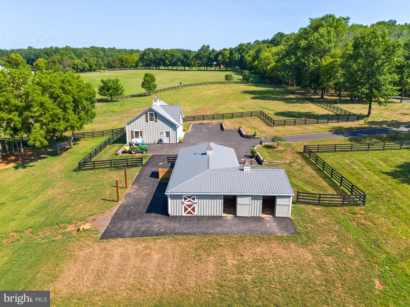 17269 WHISPER HILL RD, CULPEPER, Virginia 22701, 4 Bedrooms Bedrooms, 12 Rooms Rooms,3 BathroomsBathrooms,Residential,For sale,17269 WHISPER HILL RD,VACU2008306 MLS # VACU2008306