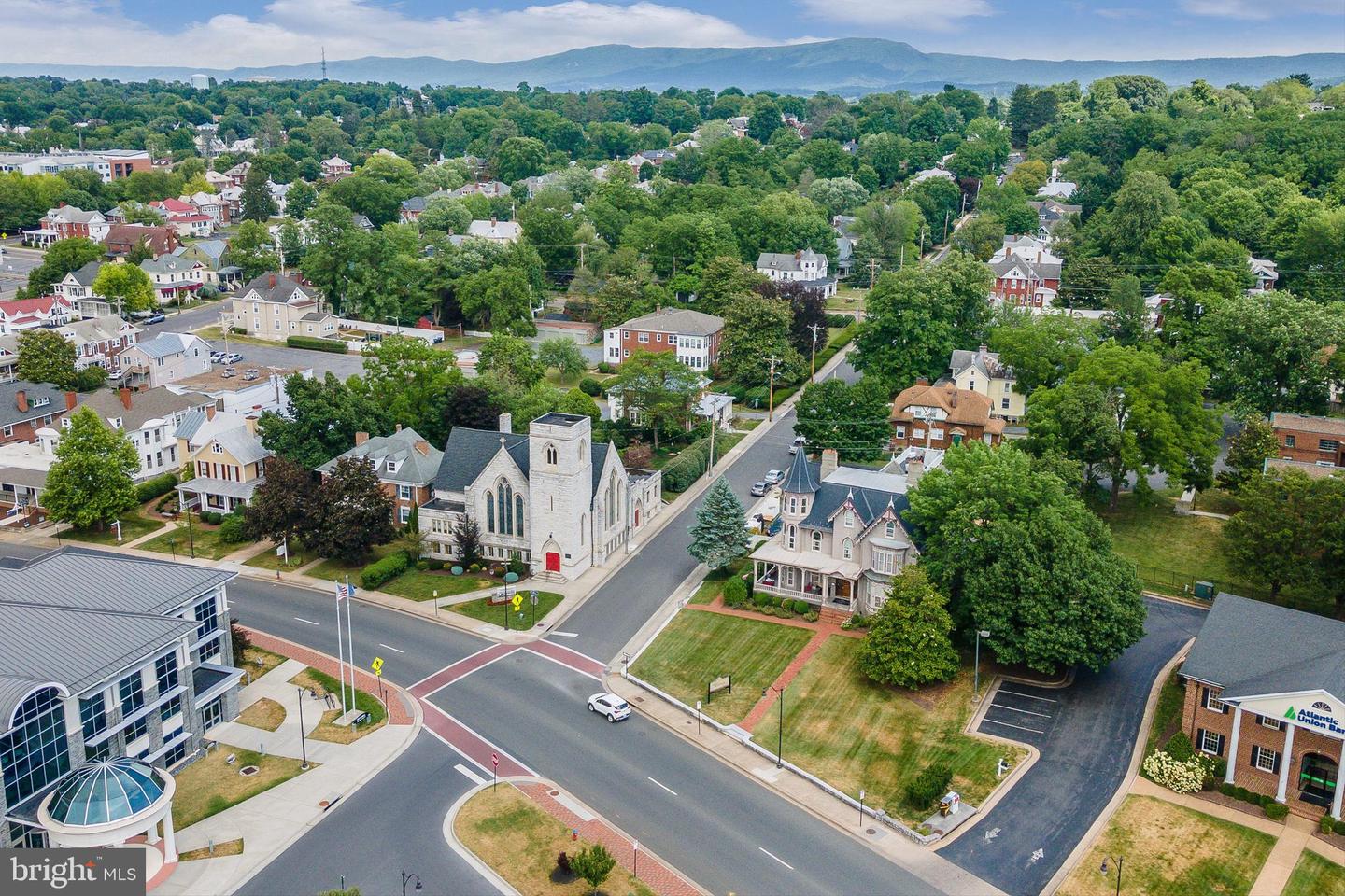 412 S MAIN ST, HARRISONBURG, Virginia 22801, ,Land,For sale,412 S MAIN ST,VAHC2000298 MLS # VAHC2000298