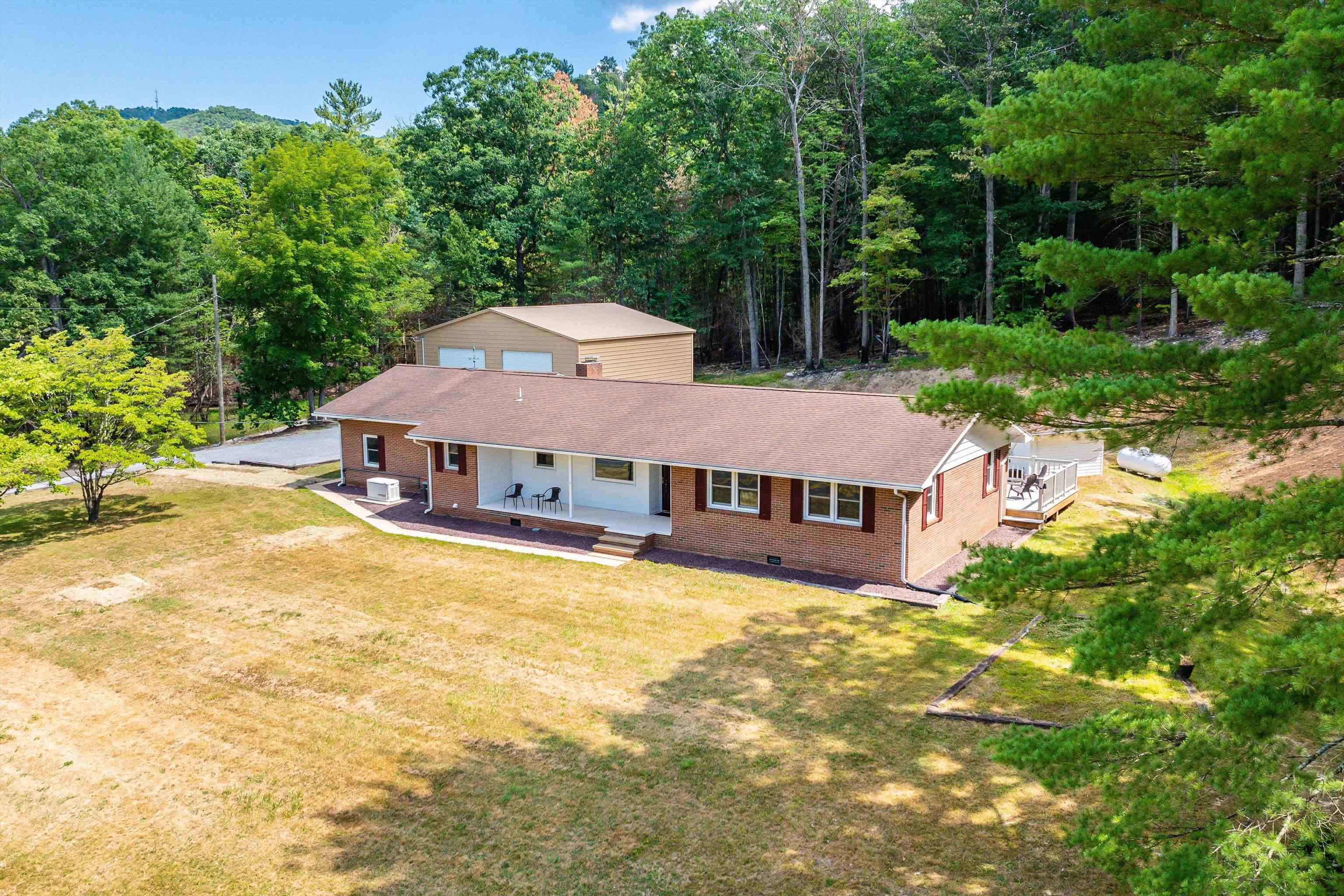 16144 BERGTON RD, BERGTON, Virginia 22811, 3 Bedrooms Bedrooms, ,2 BathroomsBathrooms,Residential,Country Charmer with Endless Possibilities!,16144 BERGTON RD,655000 MLS # 655000