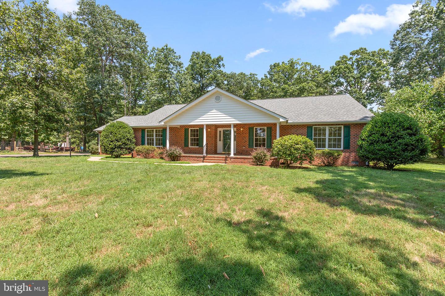 34115 PARKER RD, LOCUST GROVE, Virginia 22508, 3 Bedrooms Bedrooms, ,3 BathroomsBathrooms,Residential,For sale,34115 PARKER RD,VAOR2007300 MLS # VAOR2007300