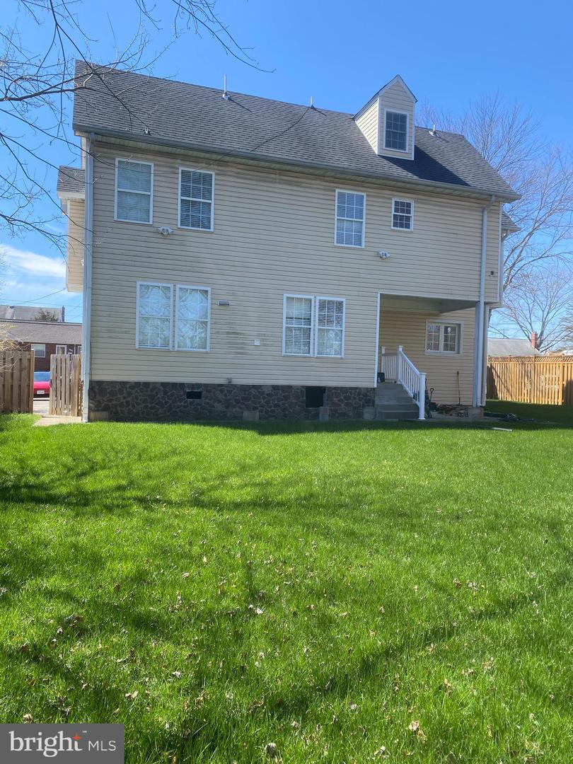 6003 FREDERICK ST, SPRINGFIELD, Virginia 22150, 8 Bedrooms Bedrooms, 16 Rooms Rooms,5 BathroomsBathrooms,Residential,For sale,6003 FREDERICK ST,VAFX2192232 MLS # VAFX2192232