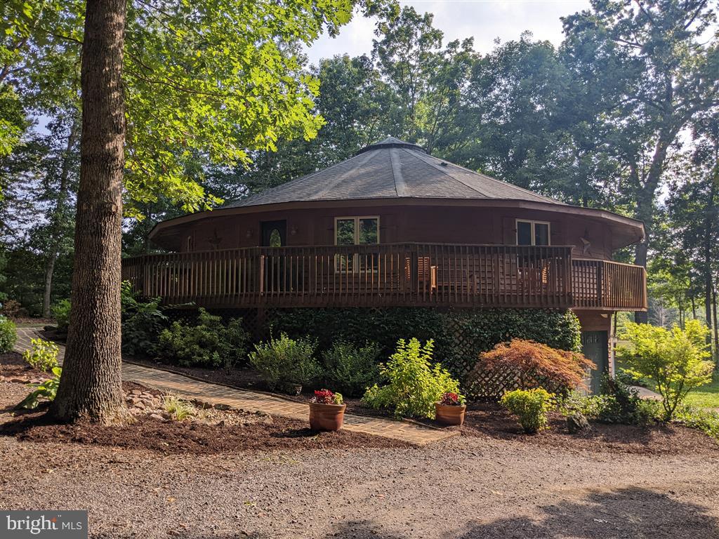 6072 SCUFFLETOWN RD, BARBOURSVILLE, Virginia 22923, 3 Bedrooms Bedrooms, ,3 BathroomsBathrooms,Residential,For sale,6072 SCUFFLETOWN RD,VAOR2007552 MLS # VAOR2007552