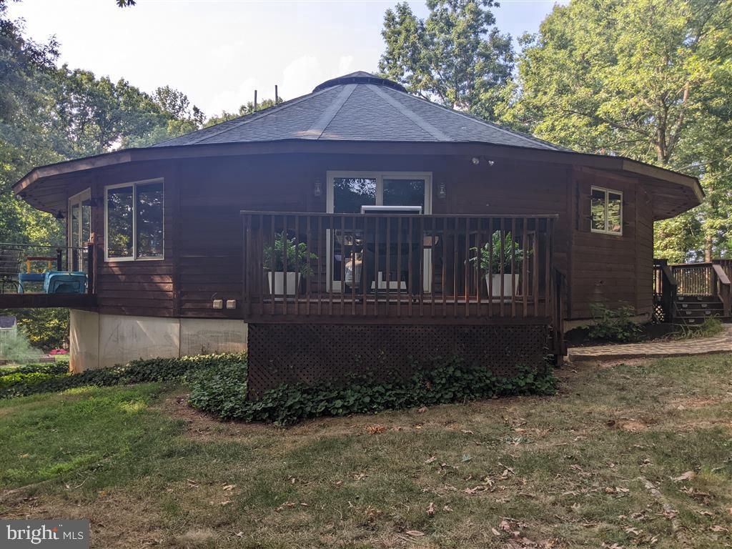 6072 SCUFFLETOWN RD, BARBOURSVILLE, Virginia 22923, 3 Bedrooms Bedrooms, ,3 BathroomsBathrooms,Residential,For sale,6072 SCUFFLETOWN RD,VAOR2007552 MLS # VAOR2007552