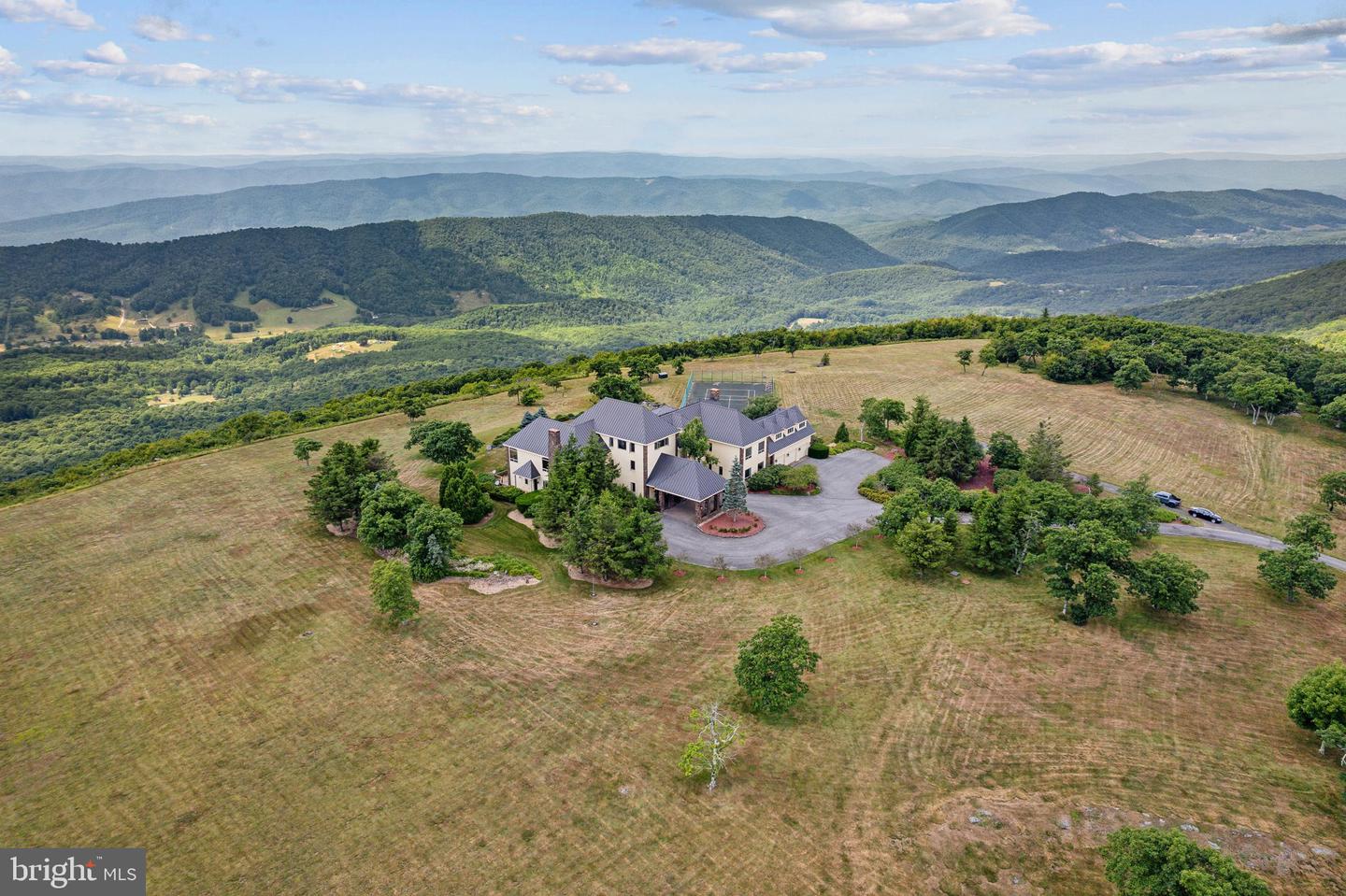 2835 AIRPORT RD, HOT SPRINGS, Virginia 24445, 8 Bedrooms Bedrooms, ,6 BathroomsBathrooms,Residential,For sale,2835 AIRPORT RD,VABT2000020 MLS # VABT2000020