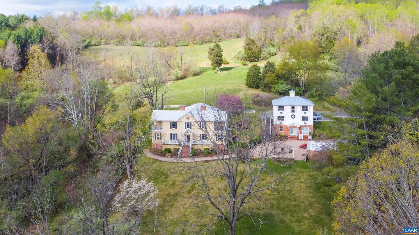 325 UNION RUN, LEXINGTON, Virginia 24450, 9 Bedrooms Bedrooms, ,9 BathroomsBathrooms,Residential,For sale,325 UNION RUN,642400 MLS # 642400