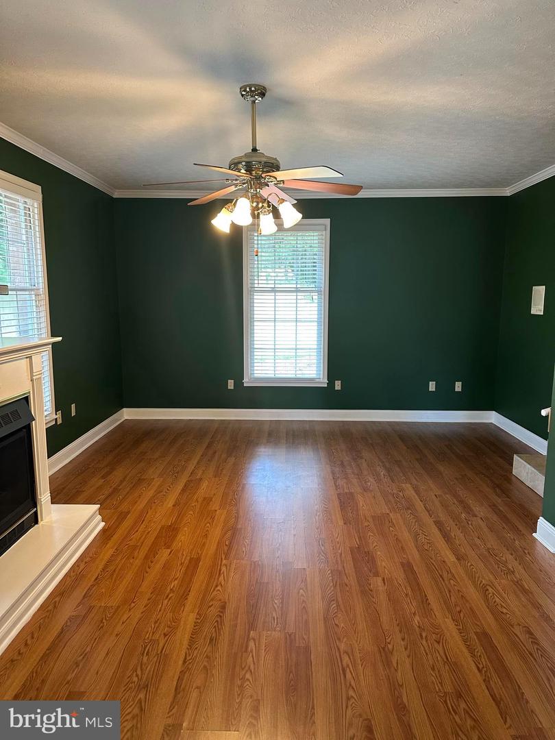 111 THORNTON RD, BOYCE, Virginia 22620, 3 Bedrooms Bedrooms, ,2 BathroomsBathrooms,Residential,For sale,111 THORNTON RD,VACL2002896 MLS # VACL2002896