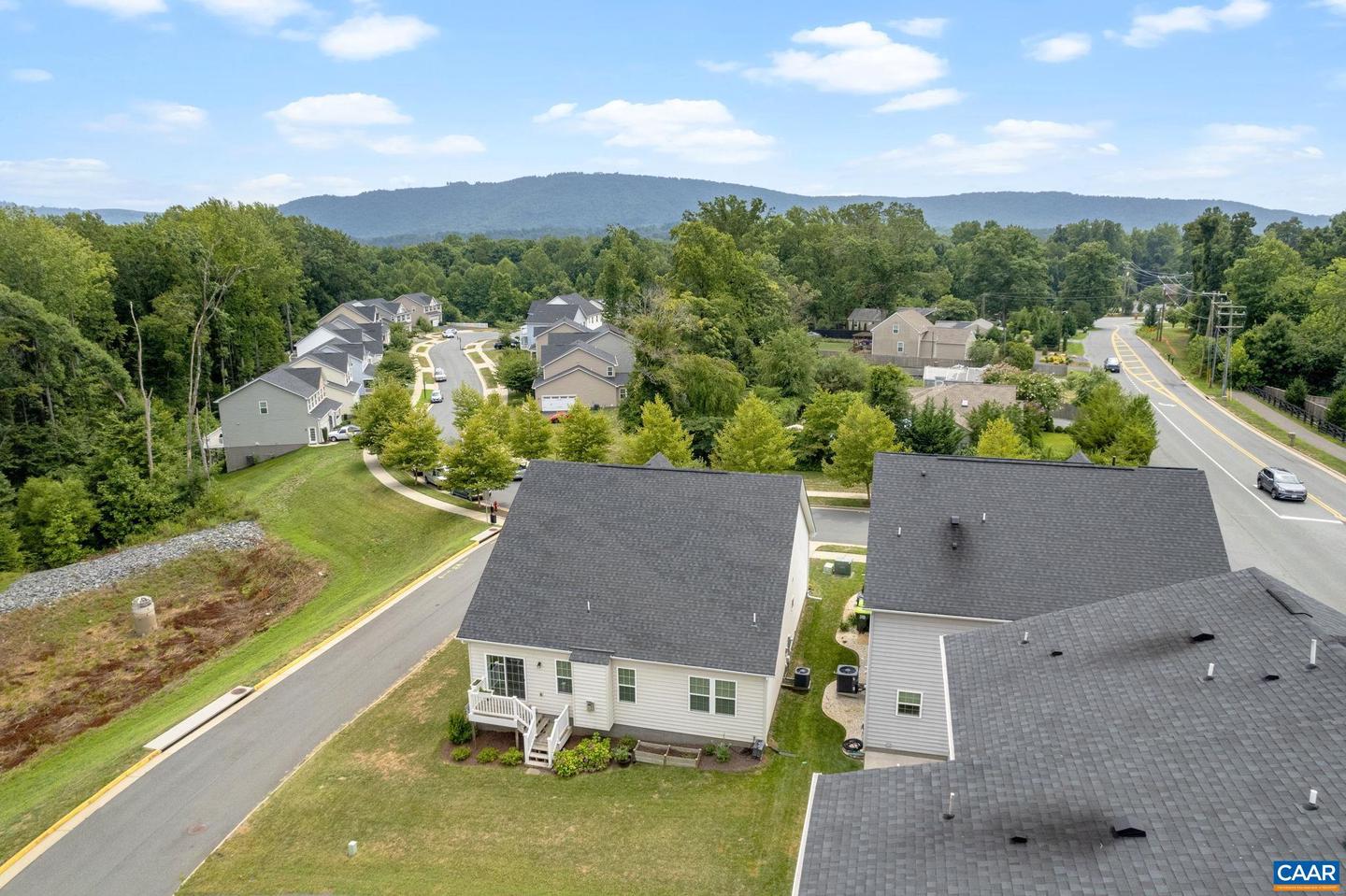 3013 SUN VALLEY DR, CHARLOTTESVILLE, Virginia 22903, 3 Bedrooms Bedrooms, ,2 BathroomsBathrooms,Residential,For sale,3013 SUN VALLEY DR,655390 MLS # 655390