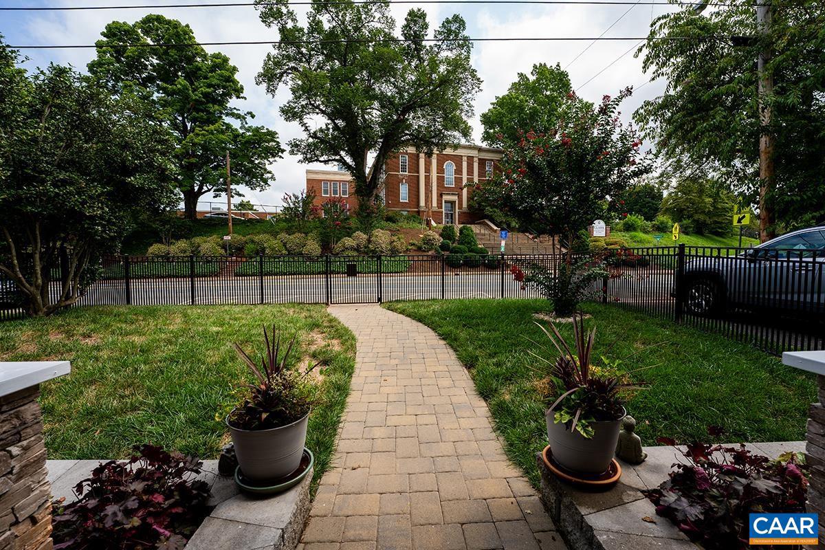 928 MONTICELLO AVE, CHARLOTTESVILLE, Virginia 22902, 4 Bedrooms Bedrooms, ,3 BathroomsBathrooms,Residential,For sale,928 MONTICELLO AVE,655486 MLS # 655486