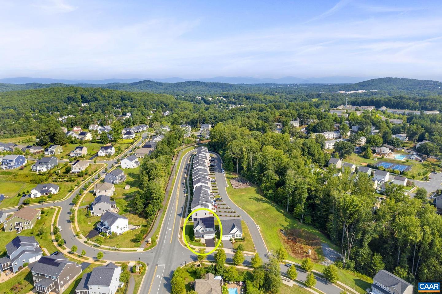 3007 SUN VALLEY DR, CHARLOTTESVILLE, Virginia 22903, 3 Bedrooms Bedrooms, ,2 BathroomsBathrooms,Residential,For sale,3007 SUN VALLEY DR,655515 MLS # 655515