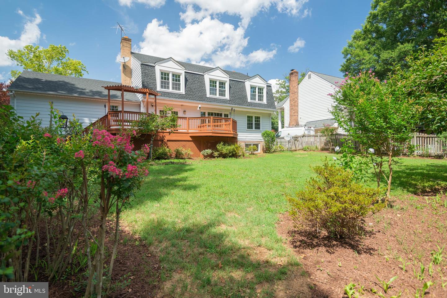 3903 FRANCONIA RD, ALEXANDRIA, Virginia 22310, 6 Bedrooms Bedrooms, ,3 BathroomsBathrooms,Residential,For sale,3903 FRANCONIA RD,VAFX2194718 MLS # VAFX2194718