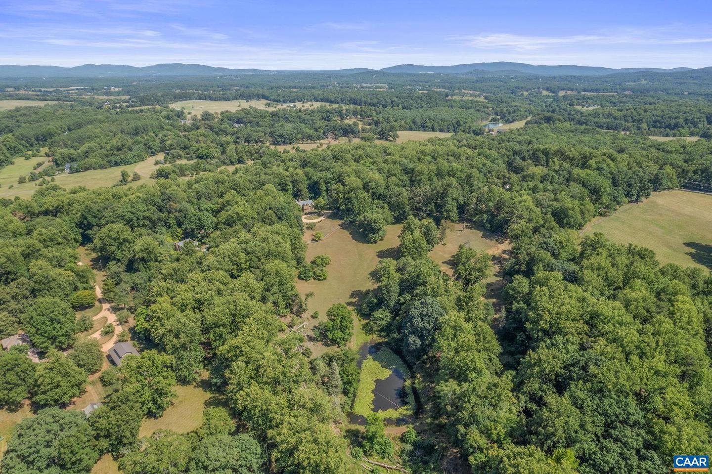 2512 LIBERTY HALL LN, CHARLOTTESVILLE, Virginia 22901, 5 Bedrooms Bedrooms, ,5 BathroomsBathrooms,Residential,For sale,2512 LIBERTY HALL LN,655618 MLS # 655618