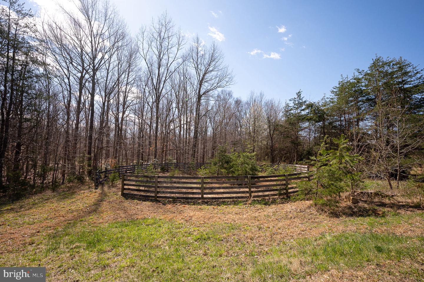 5395 COURTNEYS CORNER RD, SUMERDUCK, Virginia 22742, ,Farm,For sale,5395 COURTNEYS CORNER RD,VAFQ2013472 MLS # VAFQ2013472