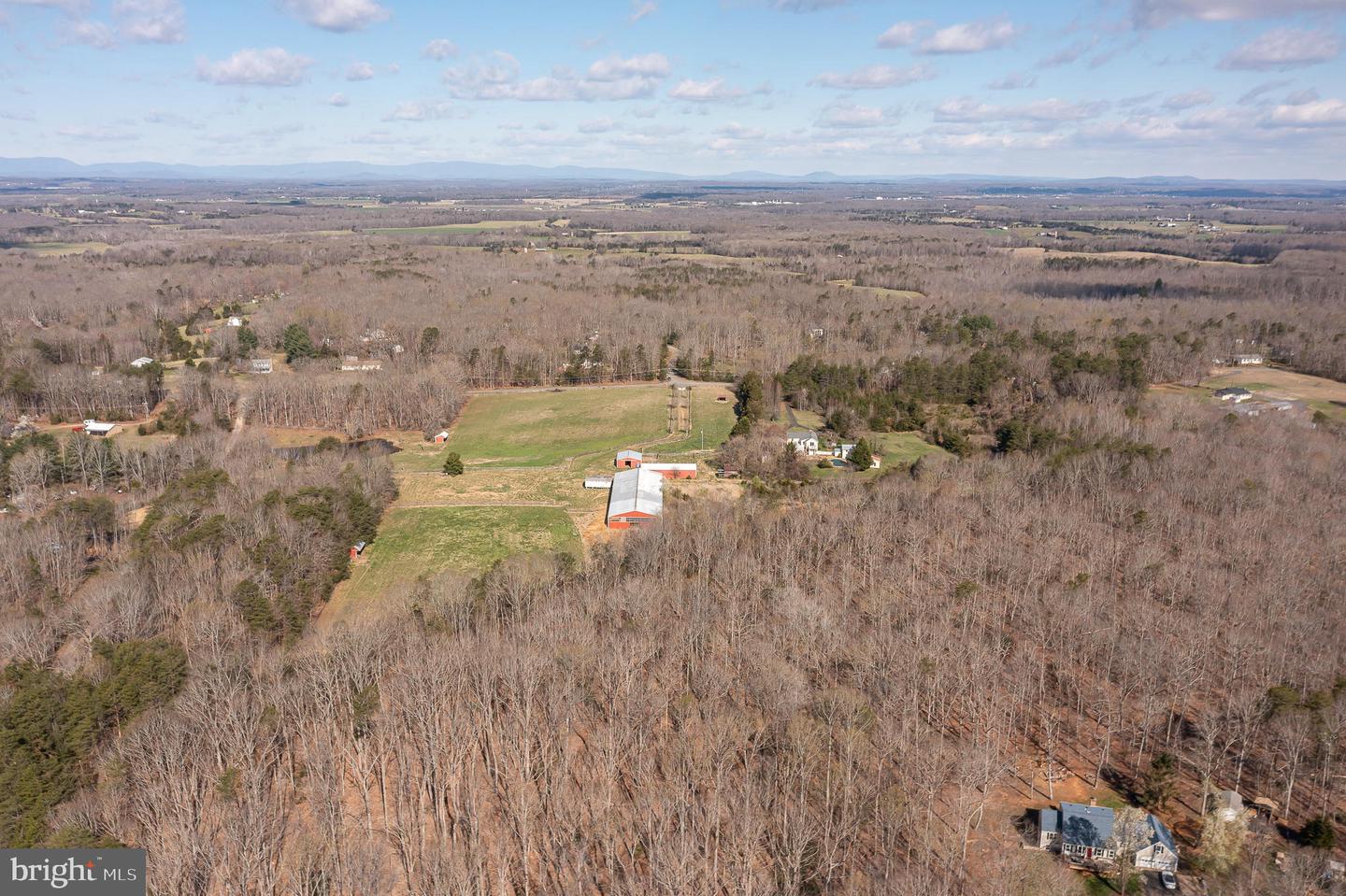 5395 COURTNEYS CORNER RD, SUMERDUCK, Virginia 22742, ,Farm,For sale,5395 COURTNEYS CORNER RD,VAFQ2013472 MLS # VAFQ2013472