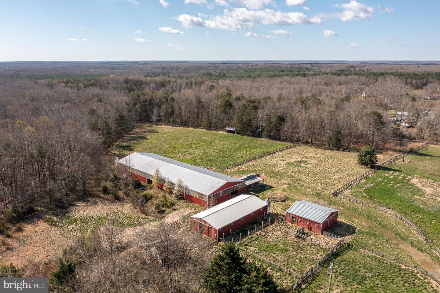 5395 COURTNEYS CORNER RD, SUMERDUCK, Virginia 22742, ,Farm,For sale,5395 COURTNEYS CORNER RD,VAFQ2013472 MLS # VAFQ2013472