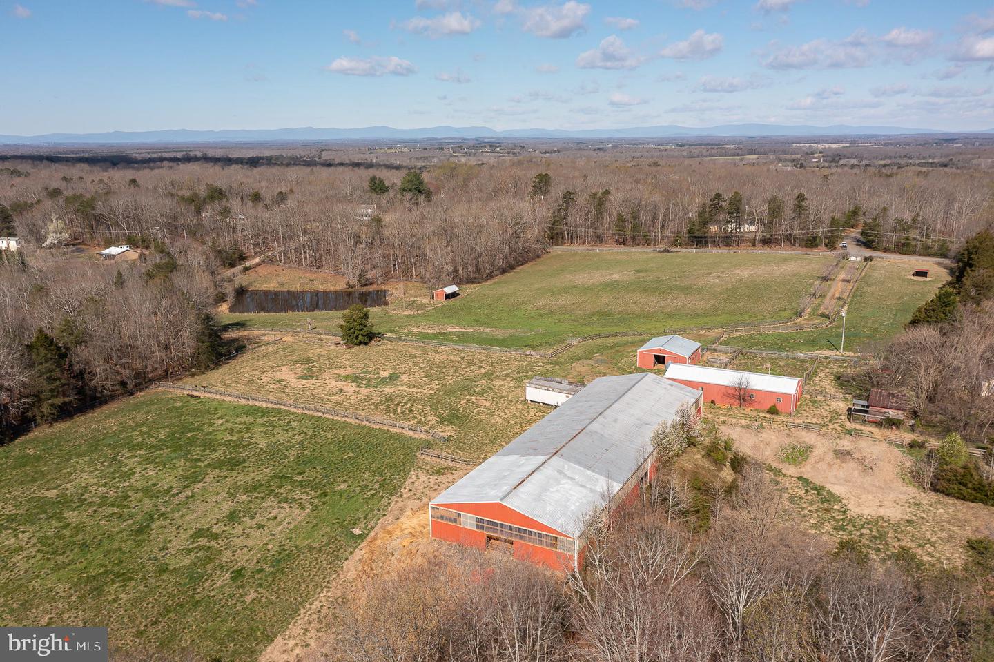 5395 COURTNEYS CORNER RD, SUMERDUCK, Virginia 22742, ,Farm,For sale,5395 COURTNEYS CORNER RD,VAFQ2013472 MLS # VAFQ2013472