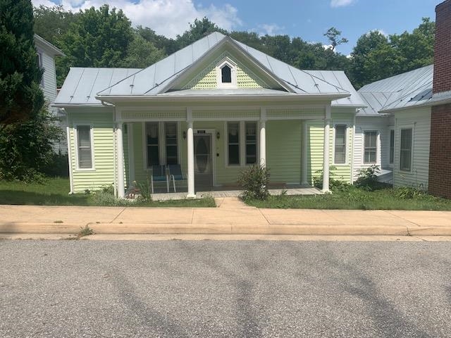 270 WEST MAIN ST, MONTEREY, Virginia 24465, 2 Bedrooms Bedrooms, ,1 BathroomBathrooms,Residential,Chickadee Cabin,270 WEST MAIN ST,655673 MLS # 655673