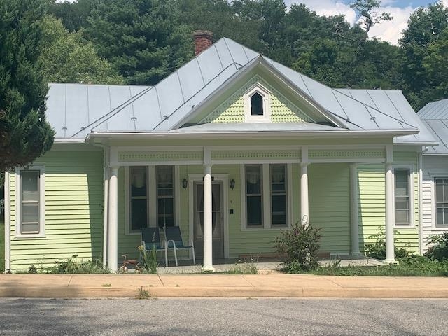 270 WEST MAIN ST, MONTEREY, Virginia 24465, 2 Bedrooms Bedrooms, ,1 BathroomBathrooms,Residential,Chickadee Cabin,270 WEST MAIN ST,655673 MLS # 655673