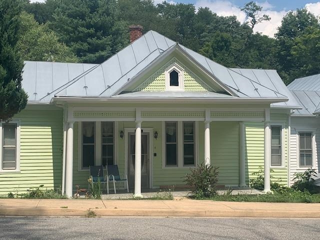 270 WEST MAIN ST, MONTEREY, Virginia 24465, 2 Bedrooms Bedrooms, ,1 BathroomBathrooms,Residential,Chickadee Cabin,270 WEST MAIN ST,655673 MLS # 655673