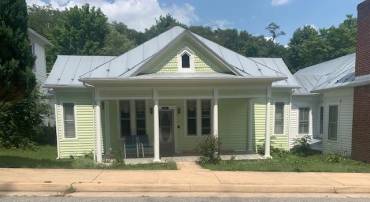 270 WEST MAIN ST, MONTEREY, Virginia 24465, 2 Bedrooms Bedrooms, ,1 BathroomBathrooms,Residential,Chickadee Cabin,270 WEST MAIN ST,655673 MLS # 655673