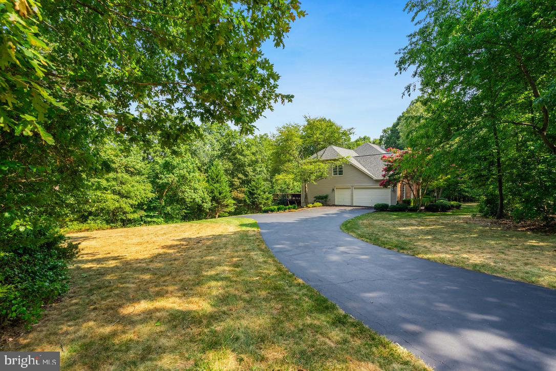 3401 PLANTATION GROVE LN, HAYMARKET, Virginia 20169, 6 Bedrooms Bedrooms, ,4 BathroomsBathrooms,Residential,For sale,3401 PLANTATION GROVE LN,VAPW2075994 MLS # VAPW2075994