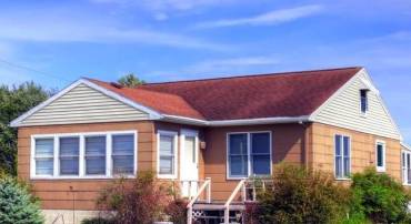 4670 MAIN ST, CHINCOTEAGUE ISLAND, Virginia 23336, 2 Bedrooms Bedrooms, ,1 BathroomBathrooms,Residential,For sale,4670 MAIN ST,VAAC2001286 MLS # VAAC2001286