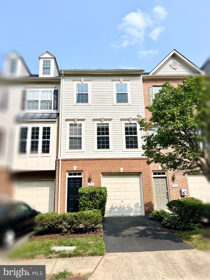 7723 WHITE HERON TRL, ALEXANDRIA, Virginia 22306, 3 Bedrooms Bedrooms, ,2 BathroomsBathrooms,Residential,For sale,7723 WHITE HERON TRL,VAFX2196226 MLS # VAFX2196226