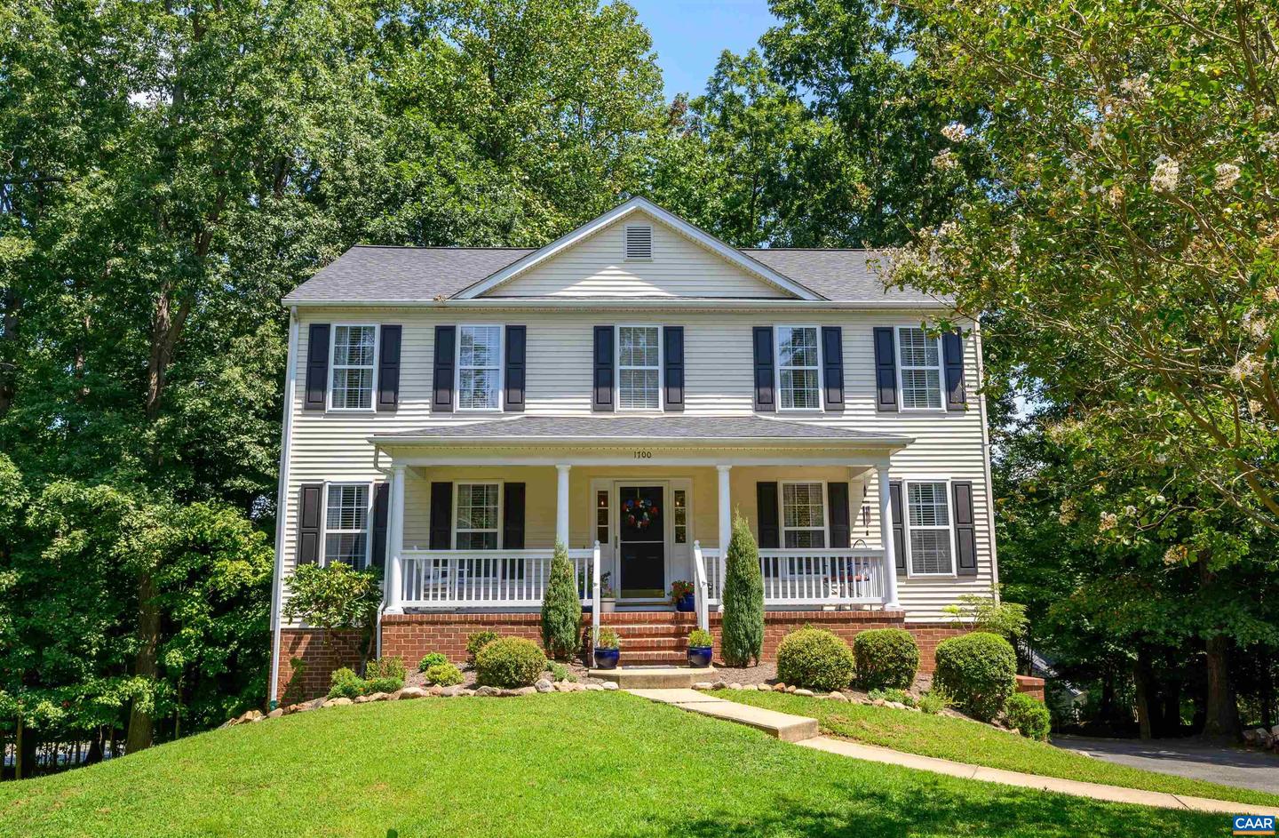 1700 EMPRESS PL, CHARLOTTESVILLE, Virginia 22911, 4 Bedrooms Bedrooms, ,2 BathroomsBathrooms,Residential,For sale,1700 EMPRESS PL,655898 MLS # 655898