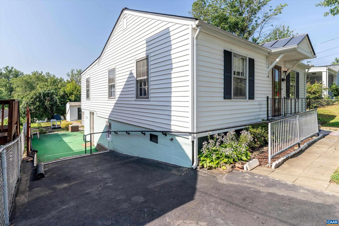 2504 PLATEAU RD, CHARLOTTESVILLE, Virginia 22903, 3 Bedrooms Bedrooms, ,1 BathroomBathrooms,Residential,For sale,2504 PLATEAU RD,655972 MLS # 655972