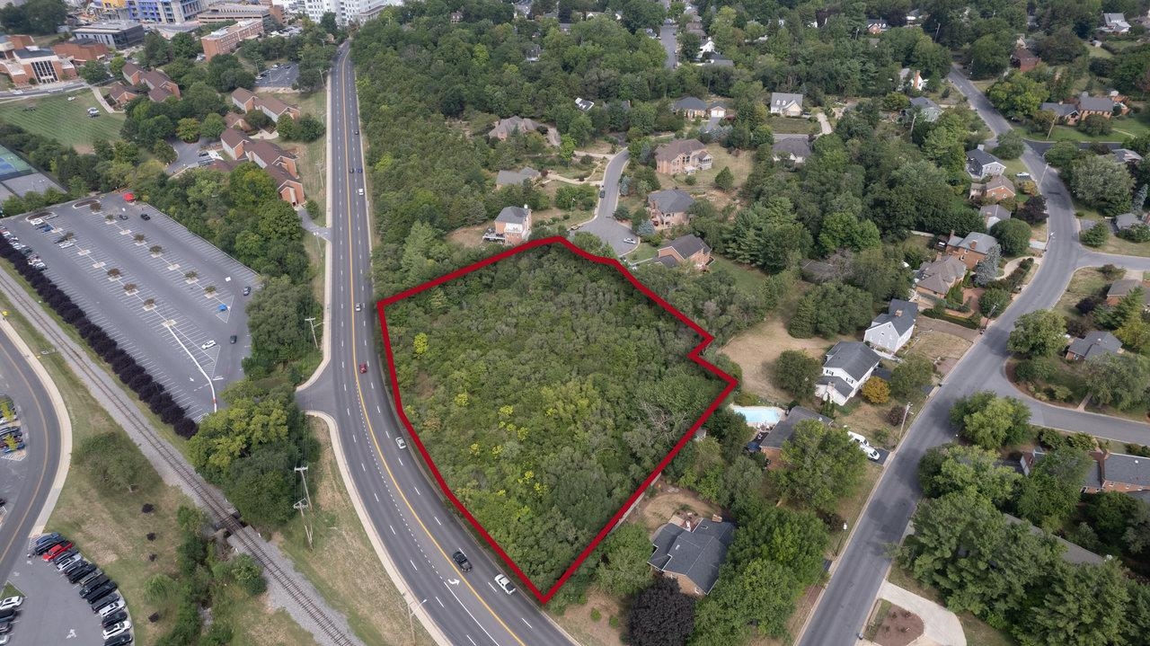 581 MYERS AVE, HARRISONBURG, Virginia 22801, ,Land,581 MYERS AVE,655987 MLS # 655987