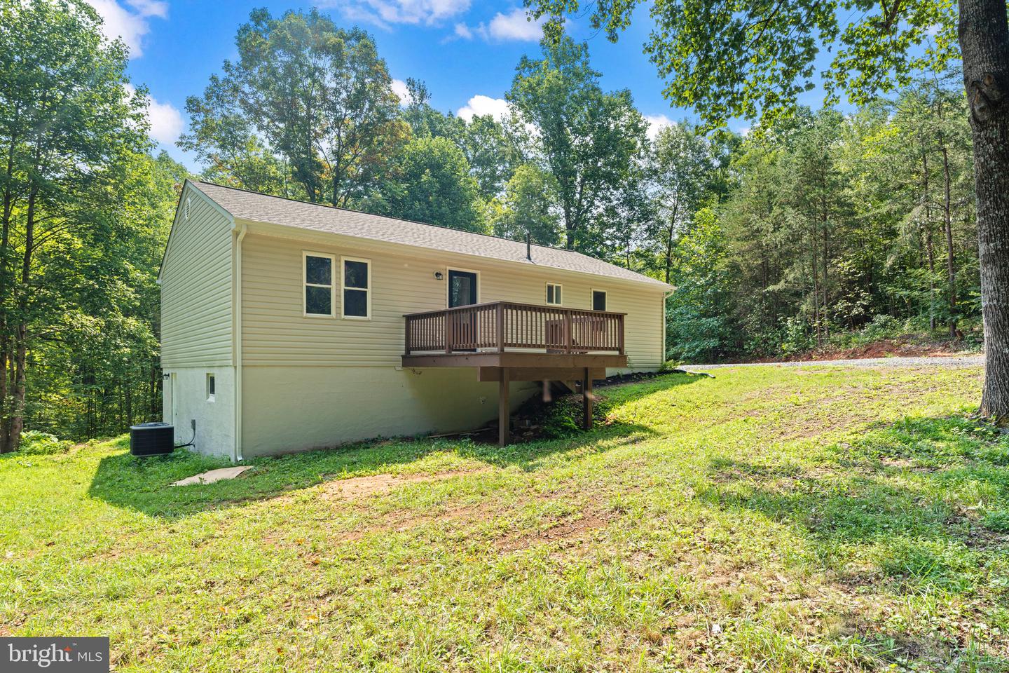 345 BIRD LN, STANARDSVILLE, Virginia 22973, 3 Bedrooms Bedrooms, ,1 BathroomBathrooms,Residential,For sale,345 BIRD LN,VAGR2000564 MLS # VAGR2000564