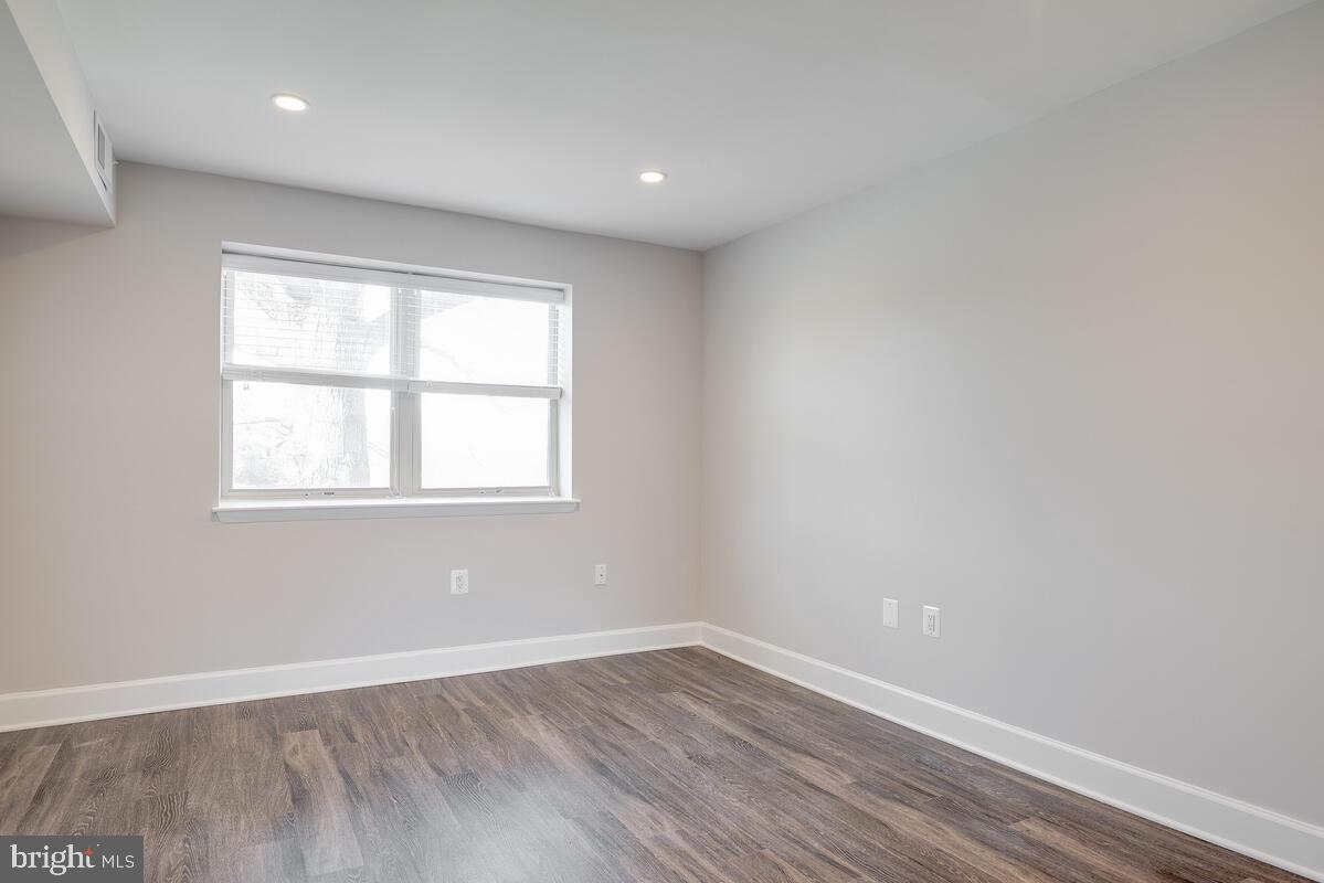 2647 BIRNEY PL SE #201, WASHINGTON, District Of Columbia 20020, 2 Bedrooms Bedrooms, 7 Rooms Rooms,2 BathroomsBathrooms,Residential,For sale,2647 BIRNEY PL SE #201,DCDC2060186 MLS # DCDC2060186