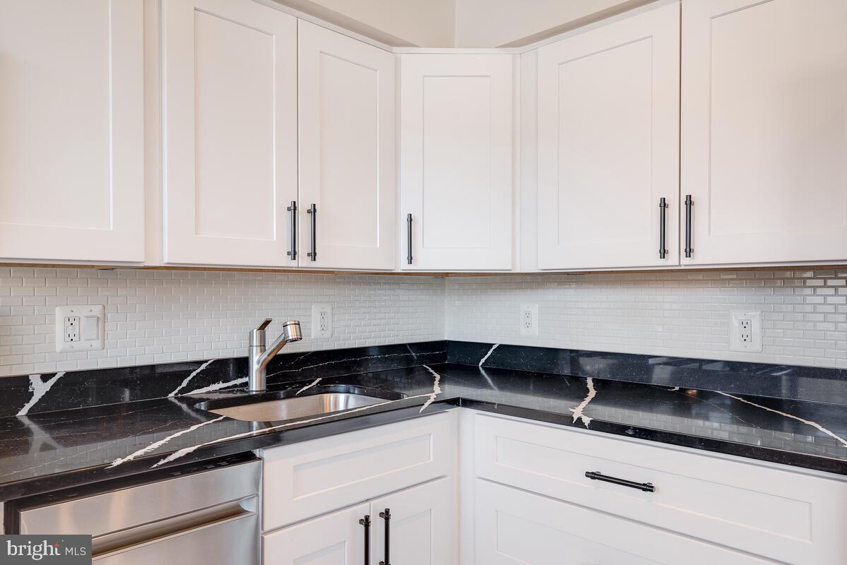 2647 BIRNEY PL SE #201, WASHINGTON, District Of Columbia 20020, 2 Bedrooms Bedrooms, 7 Rooms Rooms,2 BathroomsBathrooms,Residential,For sale,2647 BIRNEY PL SE #201,DCDC2060186 MLS # DCDC2060186