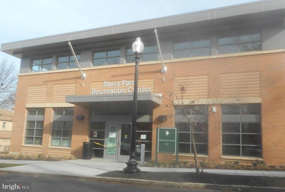 2647 BIRNEY PL SE #201, WASHINGTON, District Of Columbia 20020, 2 Bedrooms Bedrooms, 7 Rooms Rooms,2 BathroomsBathrooms,Residential,For sale,2647 BIRNEY PL SE #201,DCDC2060186 MLS # DCDC2060186