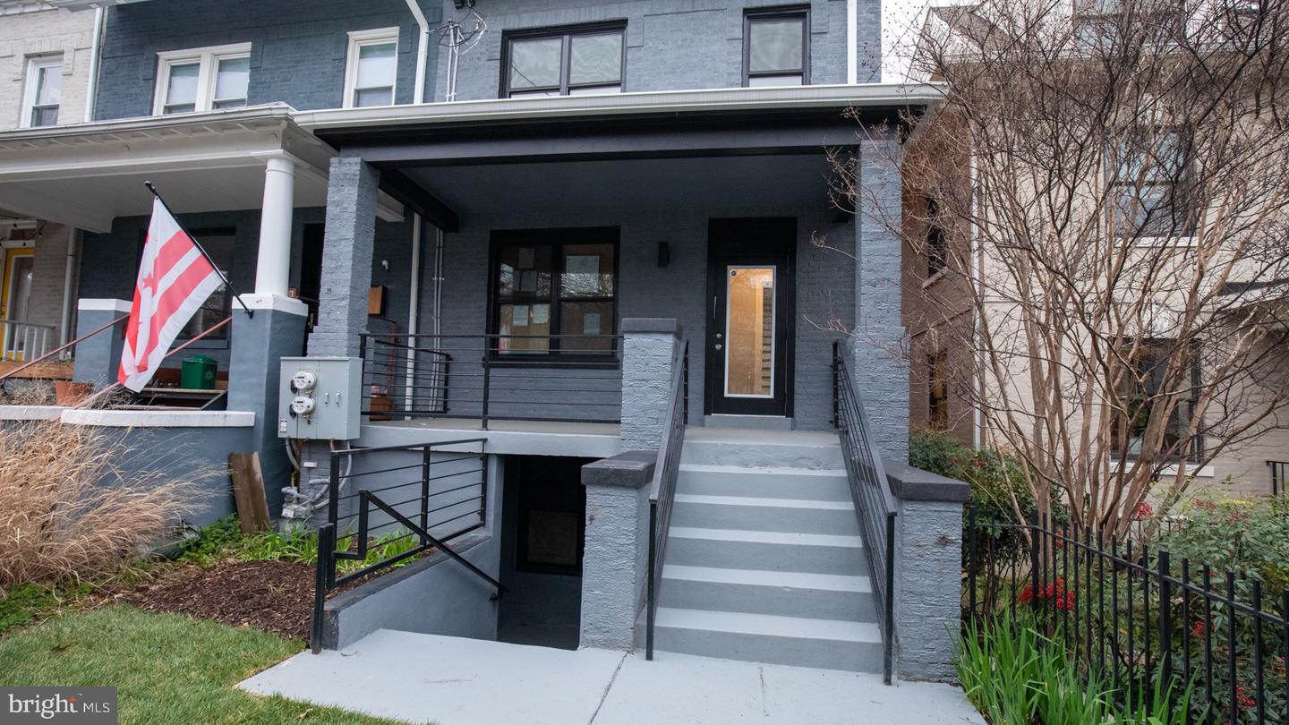 1321 SHEPHERD ST NW #2, WASHINGTON, District Of Columbia 20011, 2 Bedrooms Bedrooms, ,2 BathroomsBathrooms,Residential,For sale,1321 SHEPHERD ST NW #2,DCDC2069116 MLS # DCDC2069116