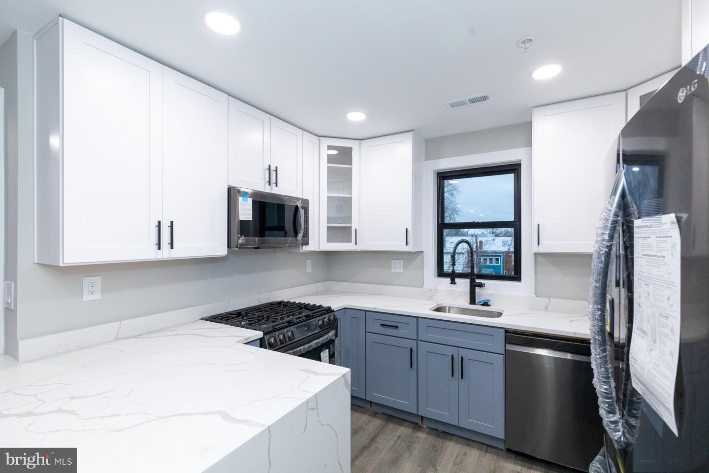 1321 SHEPHERD ST NW #2, WASHINGTON, District Of Columbia 20011, 2 Bedrooms Bedrooms, ,2 BathroomsBathrooms,Residential,For sale,1321 SHEPHERD ST NW #2,DCDC2069116 MLS # DCDC2069116