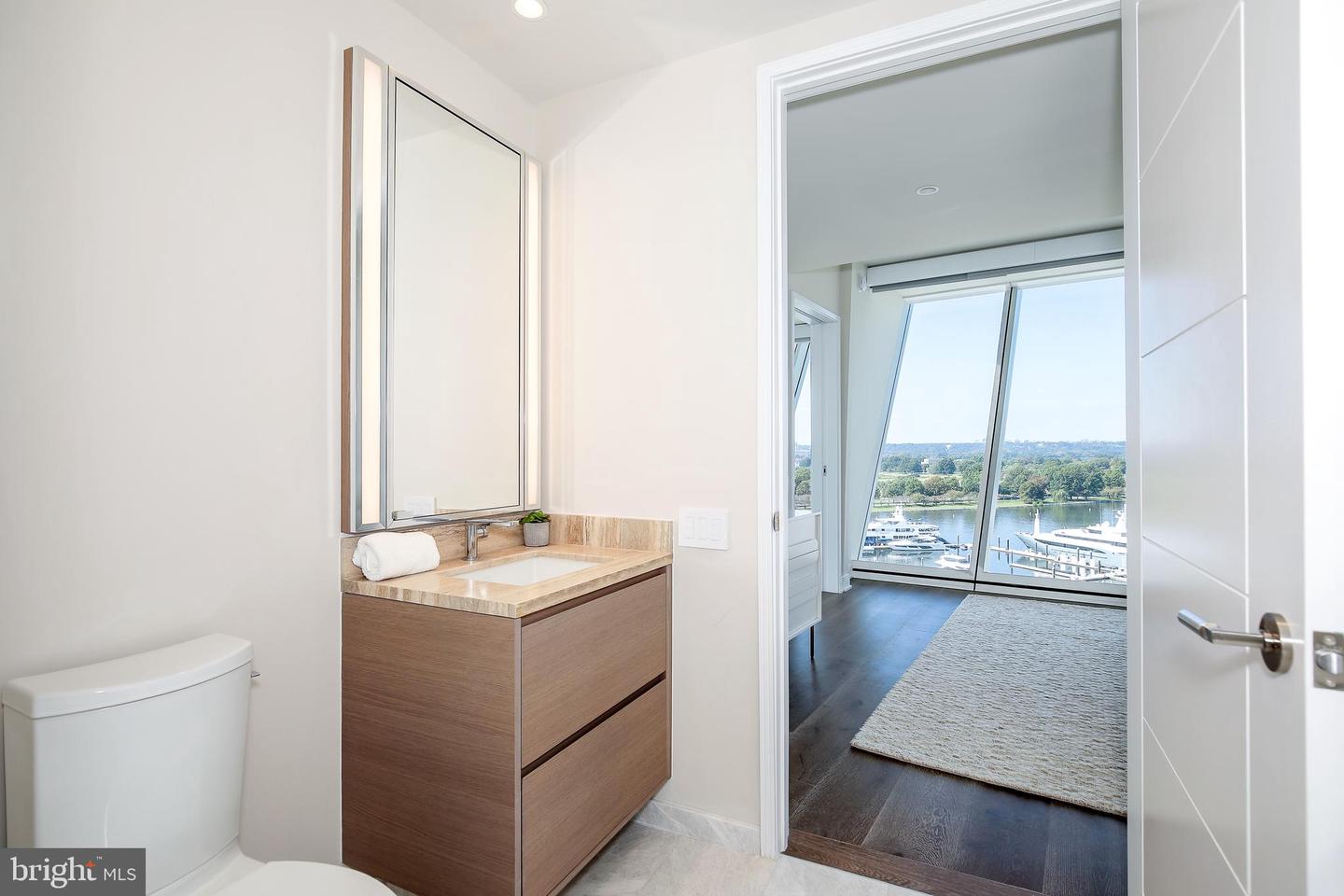 601 WHARF ST SW #1001, WASHINGTON, District Of Columbia 20024, 3 Bedrooms Bedrooms, ,4 BathroomsBathrooms,Residential,For sale,601 WHARF ST SW #1001,DCDC2089602 MLS # DCDC2089602