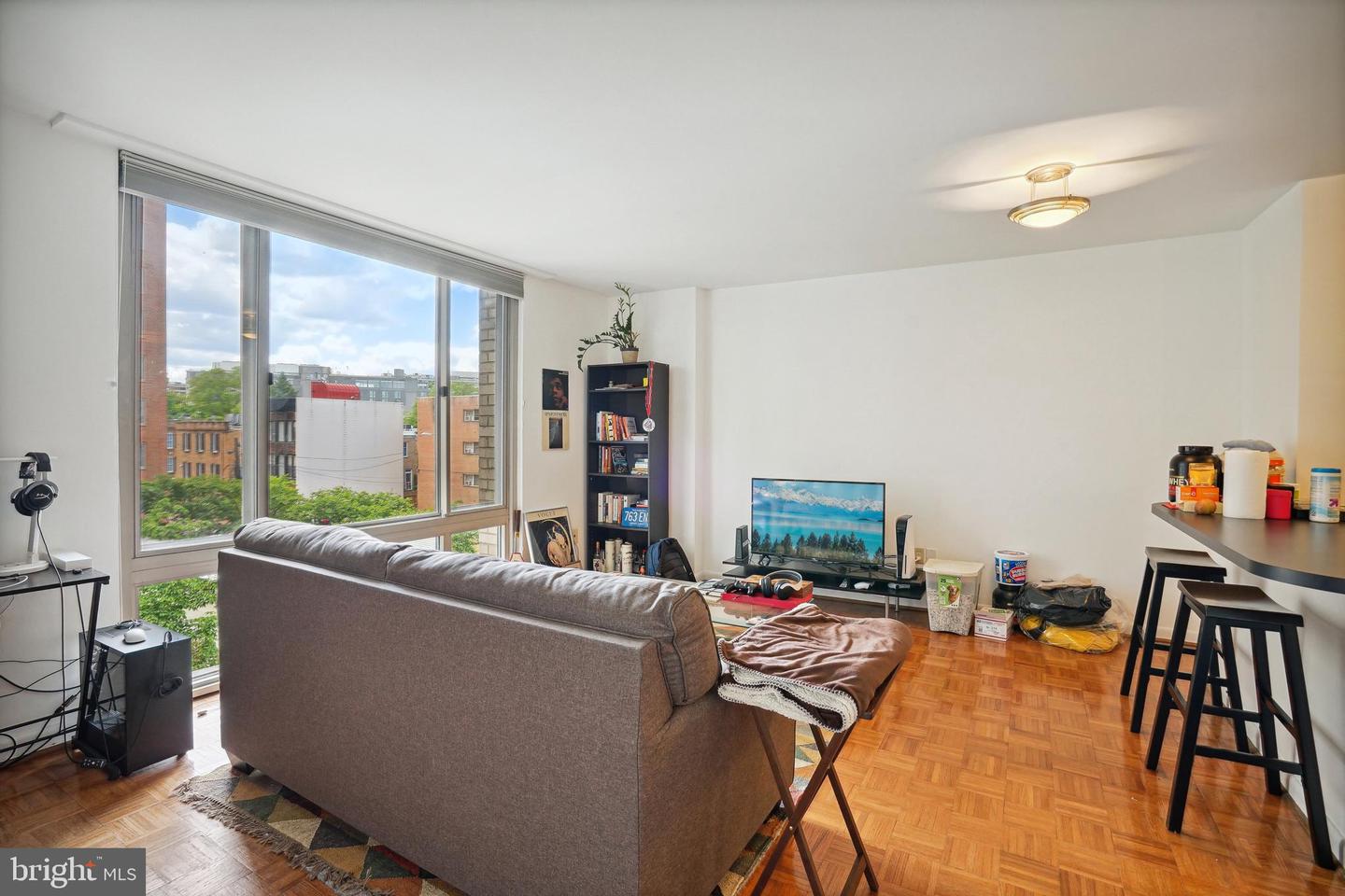 950 25TH NW #814N, WASHINGTON, District Of Columbia 20037, 1 Bedroom Bedrooms, ,1 BathroomBathrooms,Residential,For sale,950 25TH NW #814N,DCDC2115892 MLS # DCDC2115892