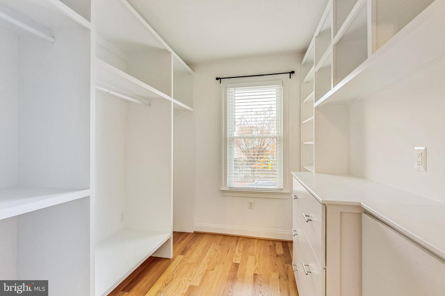 5415 ILLINOIS AVE NW, WASHINGTON, District Of Columbia 20011, 4 Bedrooms Bedrooms, ,3 BathroomsBathrooms,Residential,For sale,5415 ILLINOIS AVE NW,DCDC2122454 MLS # DCDC2122454