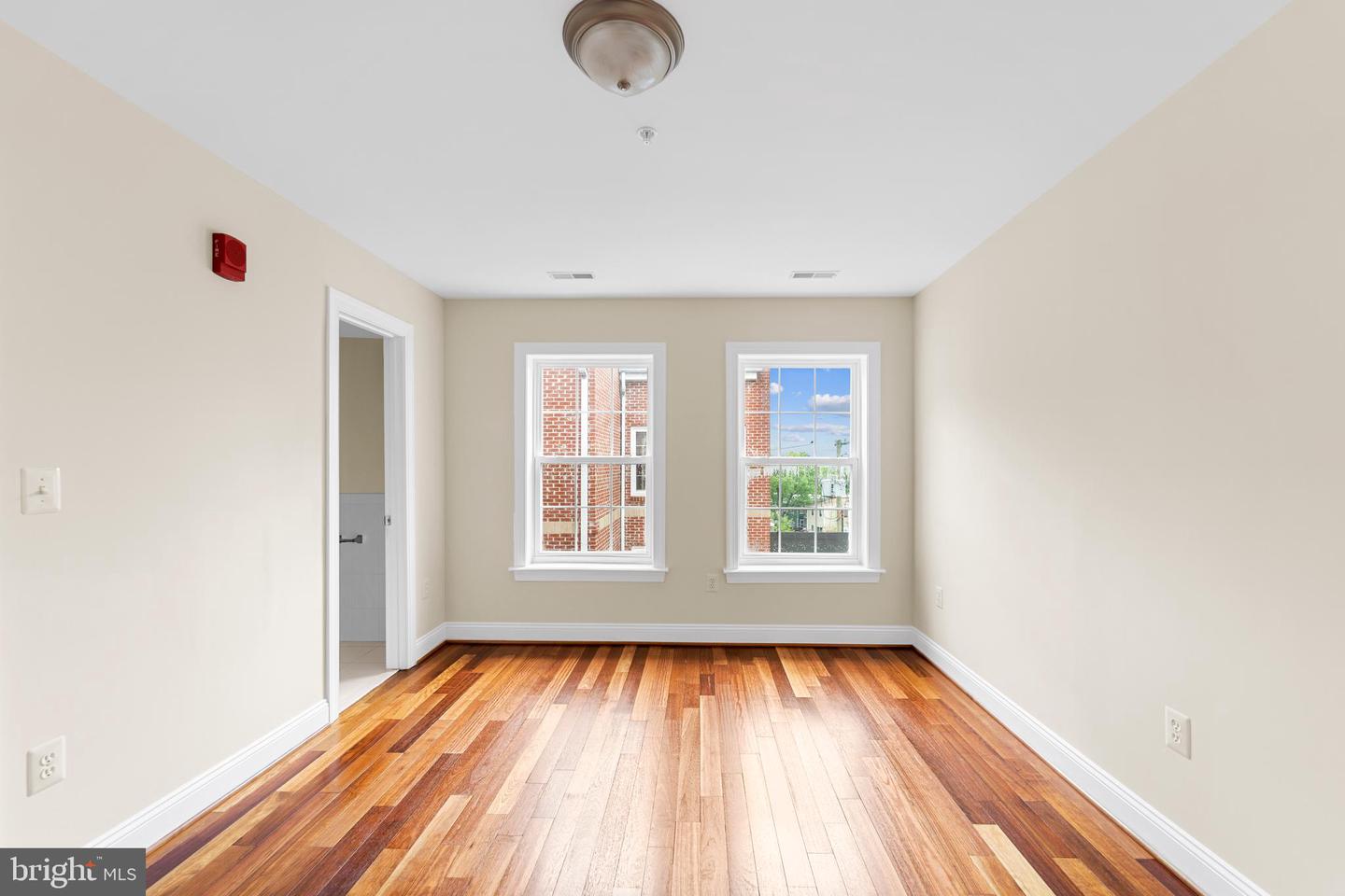 911 KENNEDY ST NW #12, WASHINGTON, District Of Columbia 20011, 2 Bedrooms Bedrooms, ,2 BathroomsBathrooms,Residential,For sale,911 KENNEDY ST NW #12,DCDC2130230 MLS # DCDC2130230