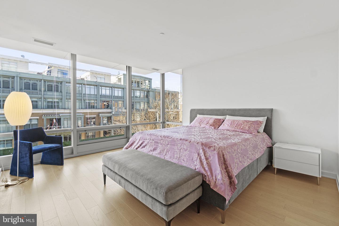 1111 24TH ST NW #72, WASHINGTON, District Of Columbia 20037, 2 Bedrooms Bedrooms, ,2 BathroomsBathrooms,Residential,For sale,1111 24TH ST NW #72,DCDC2133300 MLS # DCDC2133300