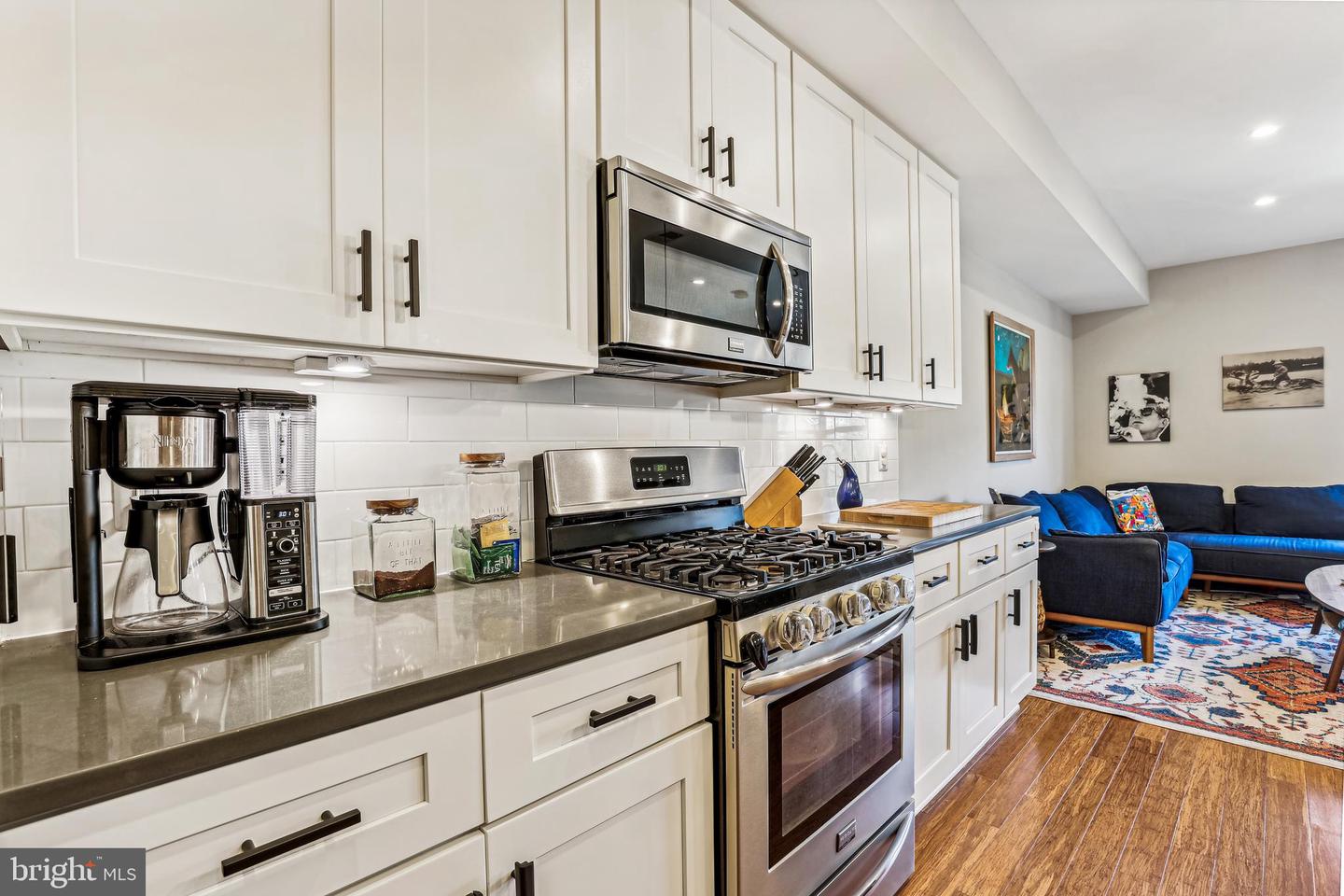 2221 M ST NE #302, WASHINGTON, District Of Columbia 20002, 2 Bedrooms Bedrooms, ,2 BathroomsBathrooms,Residential,For sale,2221 M ST NE #302,DCDC2133586 MLS # DCDC2133586