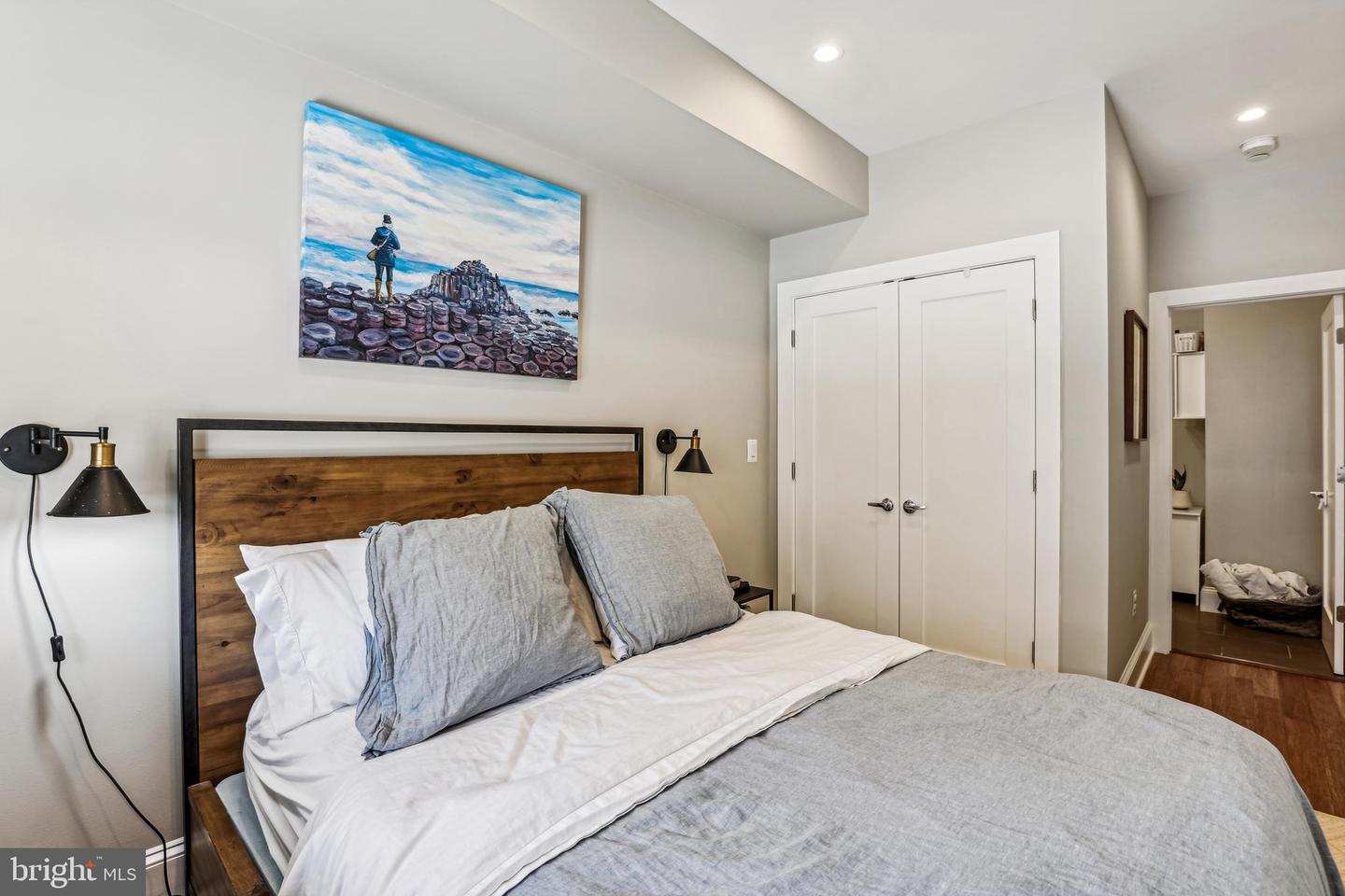2221 M ST NE #302, WASHINGTON, District Of Columbia 20002, 2 Bedrooms Bedrooms, ,2 BathroomsBathrooms,Residential,For sale,2221 M ST NE #302,DCDC2133586 MLS # DCDC2133586